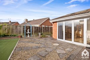 Photo 13- click for photo gallery